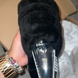Ugg fluff yeah slides
